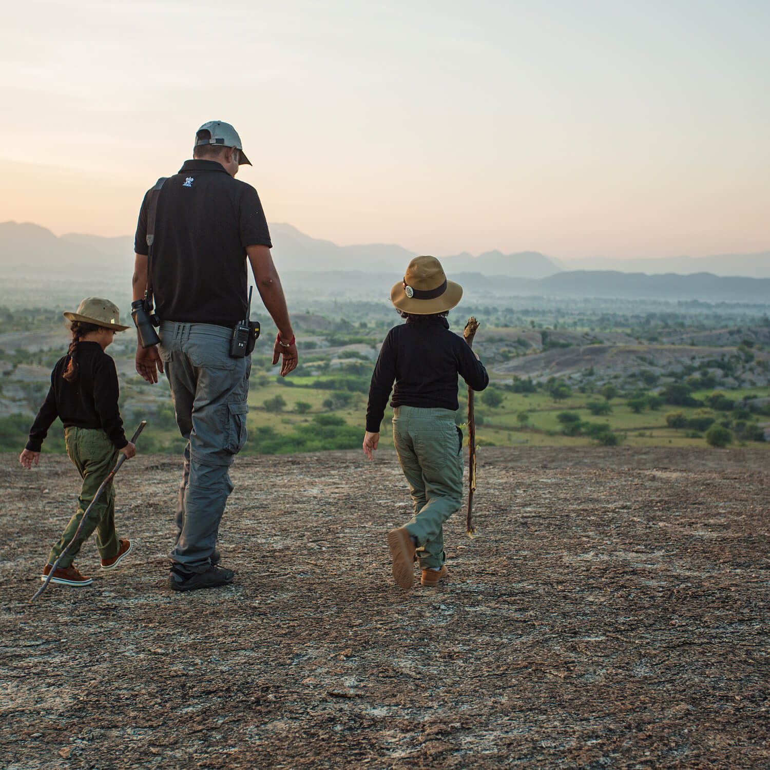 SUJÁN JAWAI - Hiking