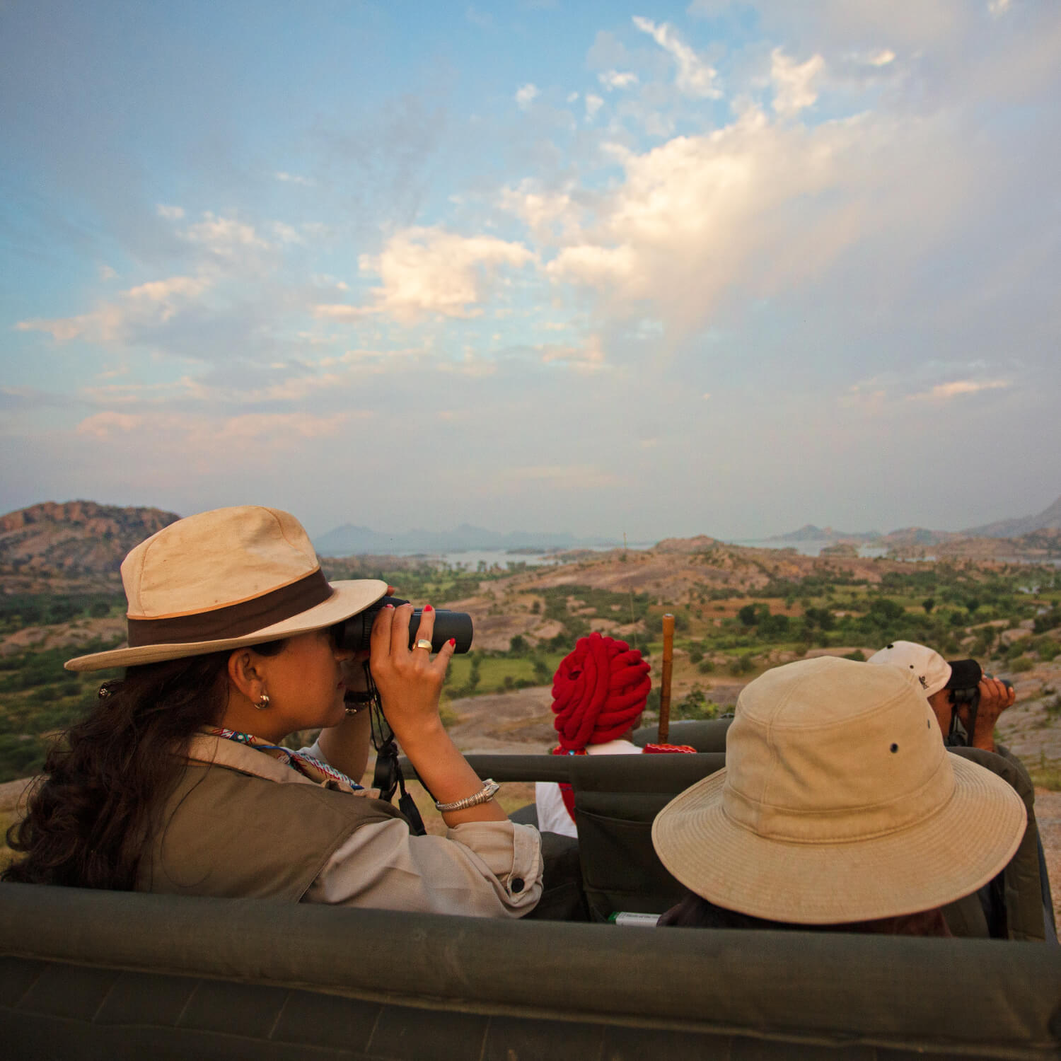 SUJÁN JAWAI - Wilderness Drives